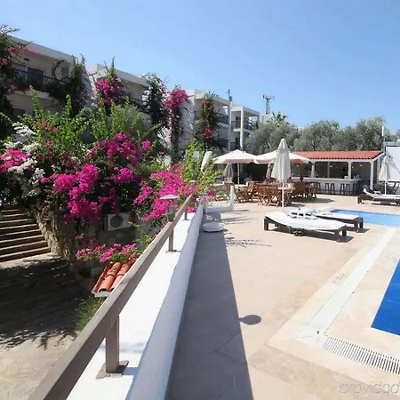 Sina (adults Only) מלון 4*