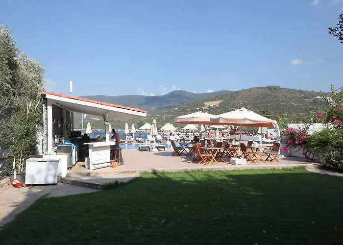 Ξενοδοχείο Sina (adults Only) 4*