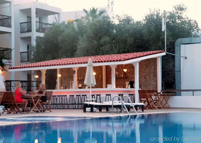 מלון Sina (adults Only) טורבה