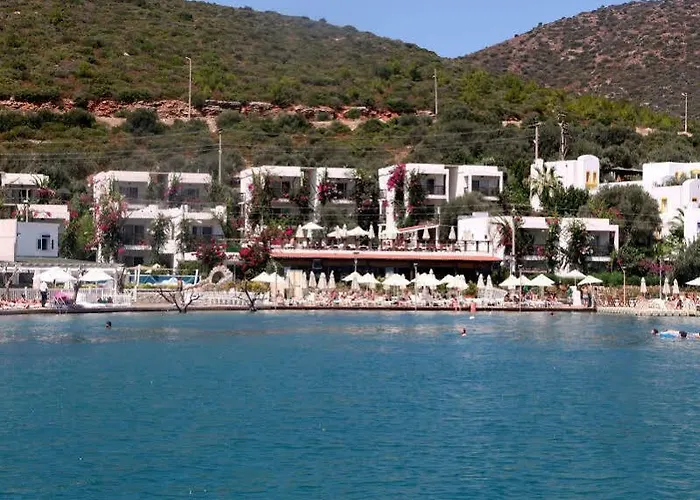 Sina (adults Only) Hotel 4*